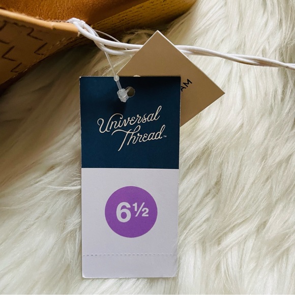 *DONATED* NWT Magnolia Wood Block Heeled Clogs Mule Slip On Woven Light Brown - Picture 11 of 15